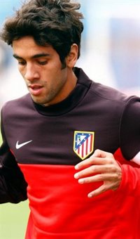 Fútbol.- Atlético y Deportivo oficializan la cesión de Sìlvio