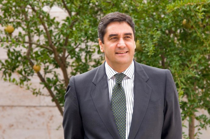 José Ignacio Echániz Salgado