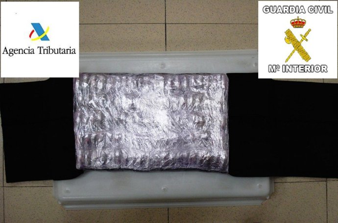 Faja de neopreno con droga en su interior