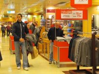 El Govern pide "responsabilidad" a la hora de realizar las compras en el periodo de rebajas