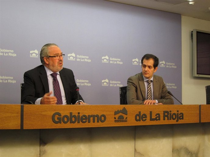 El consejero de Salud, José Ignacio Nieto, y Eduardo Mirpuri del CIBIR