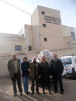 Asima entrega alimentos no perecederos