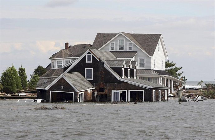 El huracán Sandy a su paso por EEUU