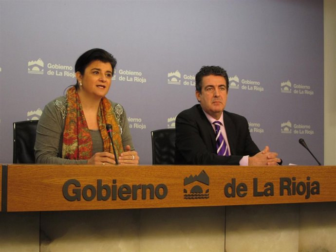 Concepción Arruga consejera de Administración Pública presenta oferta formativa