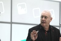 Cayo Lara (IU) dice que la continuidad de Valderas como coordinador compete en exclusiva a la organización en Andalucía