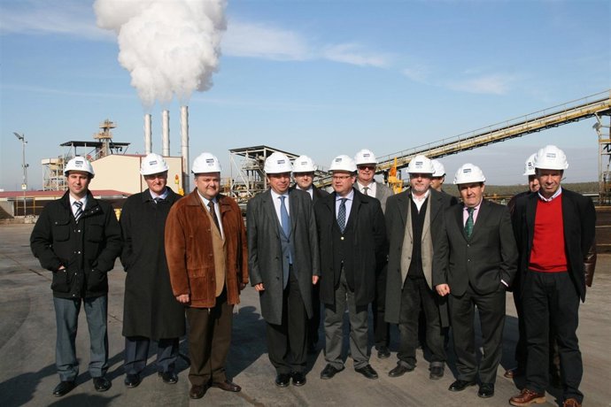 Visita a la central de biomasa que explota Valoriza Energía en Puente Genil