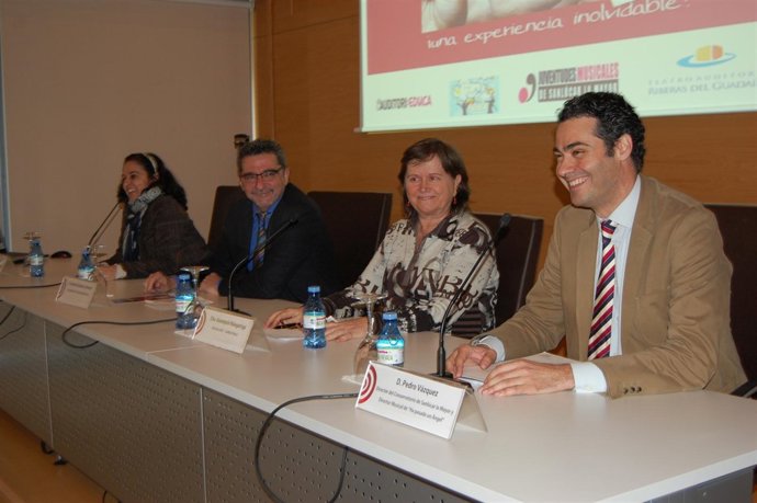 Presentación del proyecto Cantania.