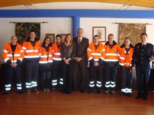 Antonio Suárez y algunos de los voluntarios