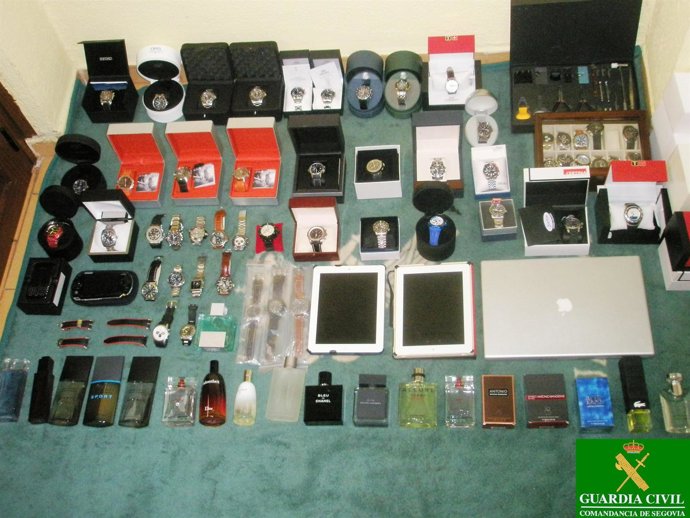 Perfumes, relojes y productor recuperados