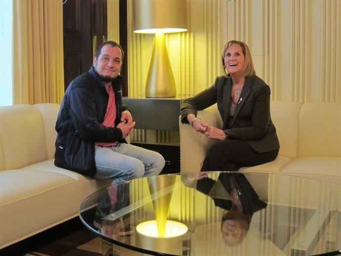 David Fernández (CUP) y Núria de Gispert en el Parlament