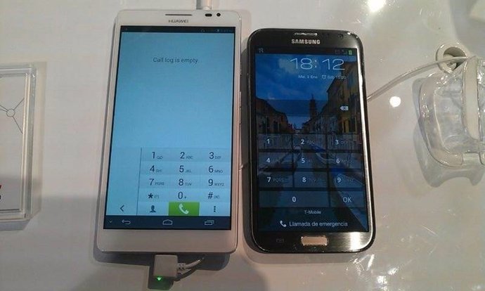 Huawei Ascend Mate vs. Samsung Galaxy Note II