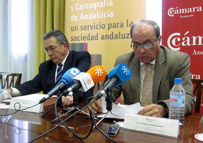 Ignacio Pozuelo y Antonio Ponce, hoy en rueda de prensa.