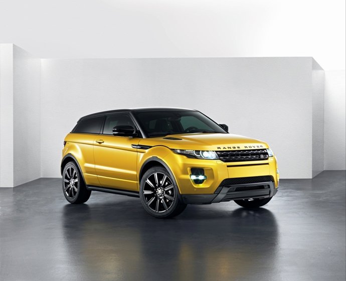 Range Rover Evoque 'Sicilian Yellow'