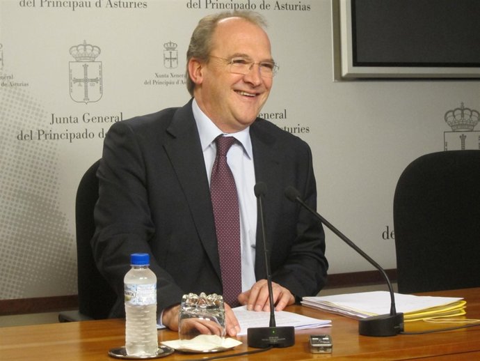 José Agustín Cuervas-Mons.