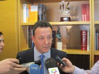 Henríquez de Luna dice que senadores socialistas dudan de que Gómez tenga el respaldo para presentar su recurso