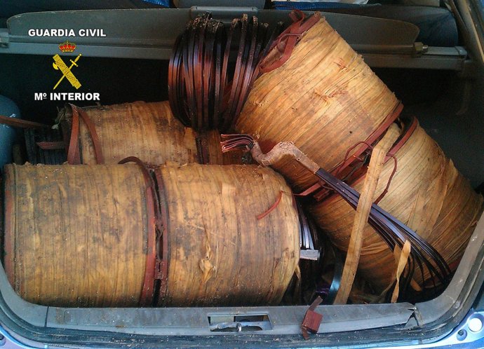 Bobinas de cobre robadas