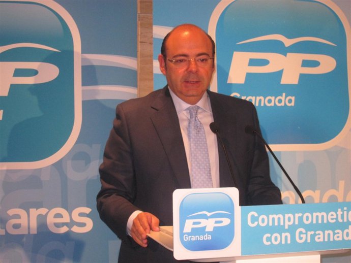 El presidente provincial del PP de Granada
