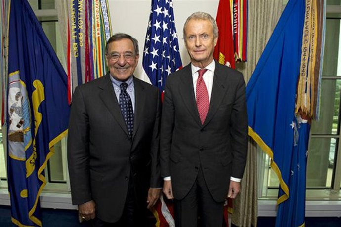 Morenés y Panetta se reúnen en Washington, en julio de 2012