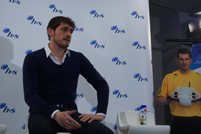 Íker Casillas en un acto promocional de H&S 