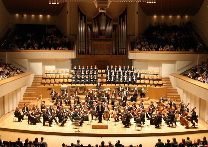 La Orquesta de Valencia y Robert King interpretarán 'La creación' de Haydn.