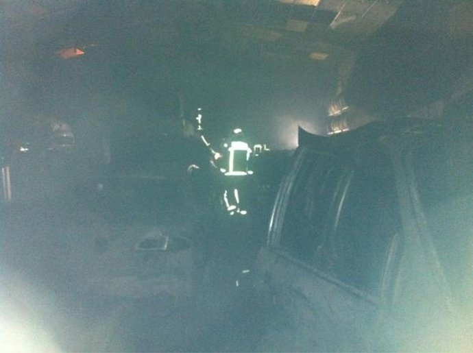 Taller mecánico calcinado