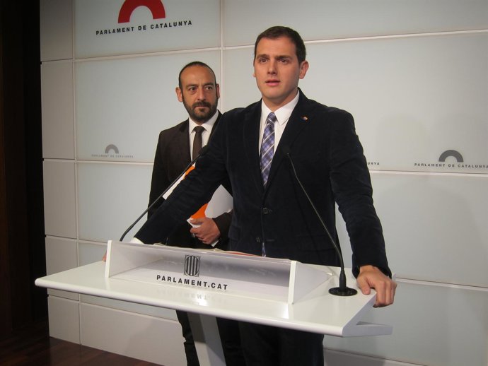 J.Cañas y A.Rivera, C's