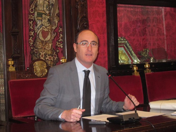 Portavoz del equipo de gobierno en Ayuntamiento de Granada, Juan García Montero.