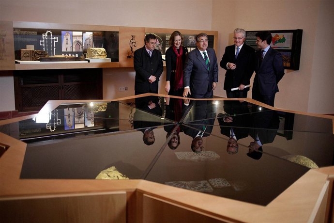 El alcalde de Sevilla, Juan Ignacio Zoido,  inaugura el Centro Mudéjar 
