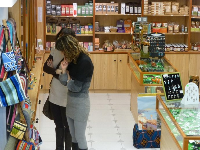 Tienda de Navidad de Medicus Mundi Navarra.