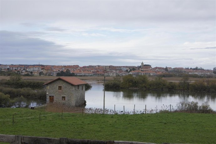 Molino de mareas de la Marisma de Victoria              