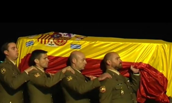 LLegada a Zaragoza del cuerpo del militar muerto en Afganistán, David Fernández