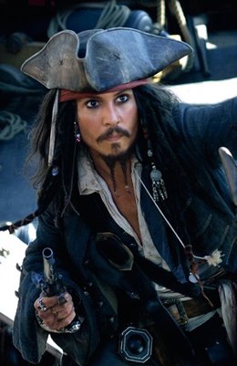 Johnny Depp es Jack Sparrow en Piratas del Caribe