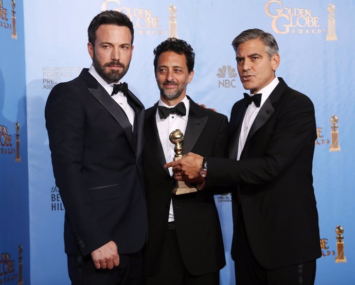 Ben Affleck, George Clooney y Grant Heslov en la entrega de los Globos de Oro
