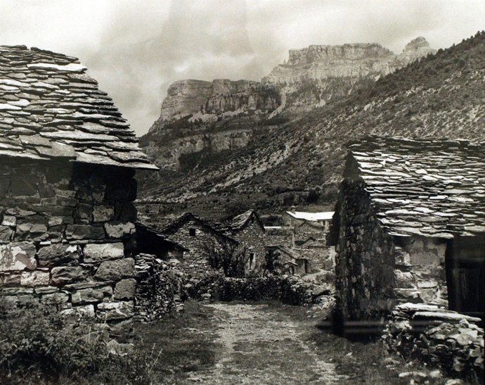 Foto que se muestra en la retrospectiva de José Luis Gota, en la DPZ