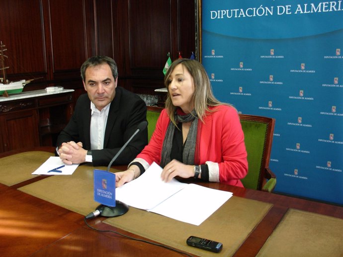 Marcelo López y Esperanza Pérez Felices (PSOE)