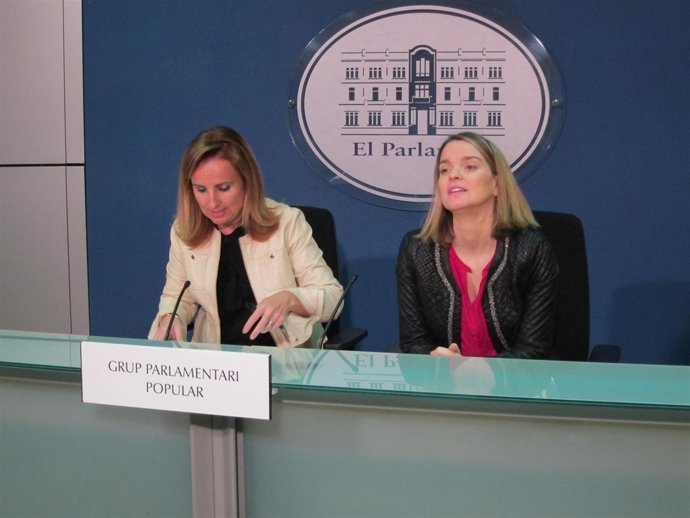 Mabel Cabrer y  Margalida Prohens