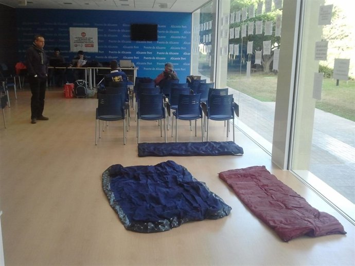 Encierro de los trabajadores del Puerto de Alicante