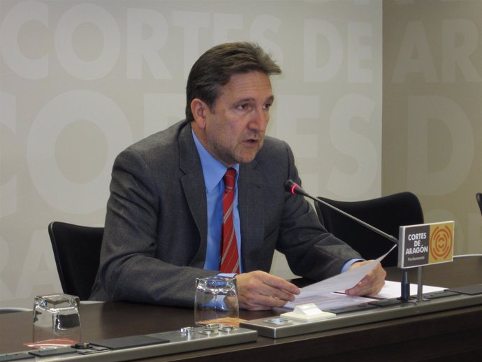 El diputado del PSOE en las Cortes de Aragón, Eduardo Alonso