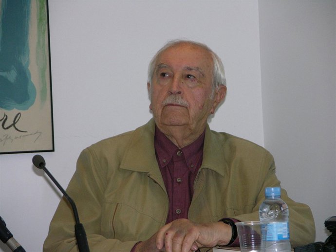 Josep Vallverdú Recibe El Premio Jaume Fuster 2012