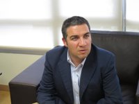 Bendodo destaca en la carta a Heredia que hay que fijar cauces de entendimiento y colaboración entre PP y PSOE