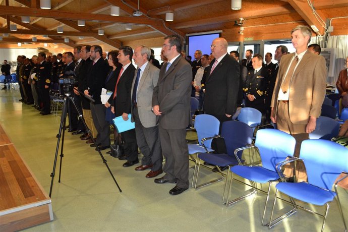Minuto de silencio en las Jornadas de Política de Seguridad y Defensa