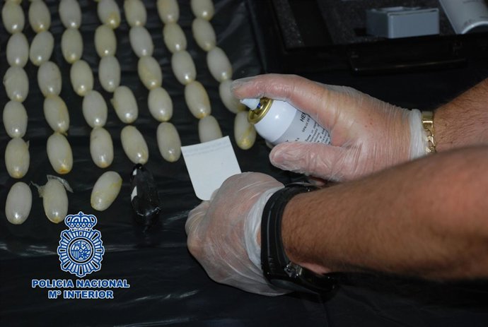 Droga incautada a la organización desarticulada en Barcelona, Valencia y París