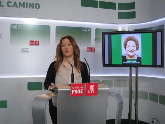 Verónica Pérez presenta la campaña 'El PP ahoga a los pensionistas'