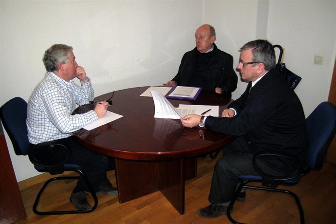 Reunióm Foro Oviedo con responsables de comercio