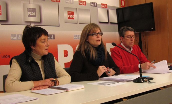 Mercedes Martín, Marta Olmedo y Jorge Félix Alonso
