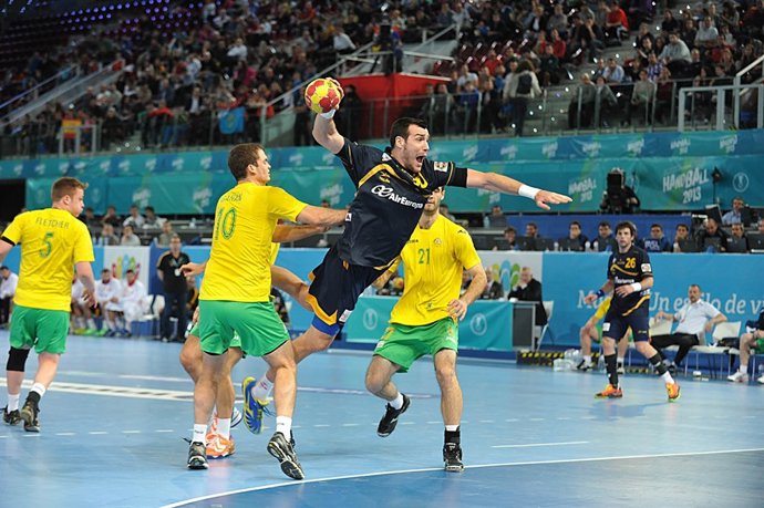 España golea a Australia en el Mundial