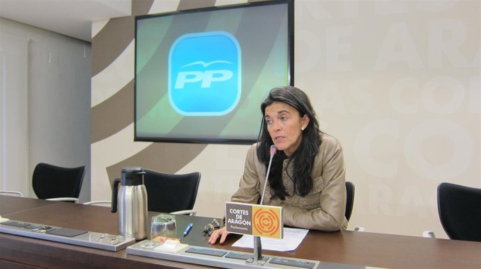 La diputada del PP-Aragón María José Ferrando.