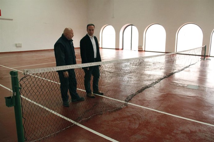 Pistas de tenis en La Lechera 