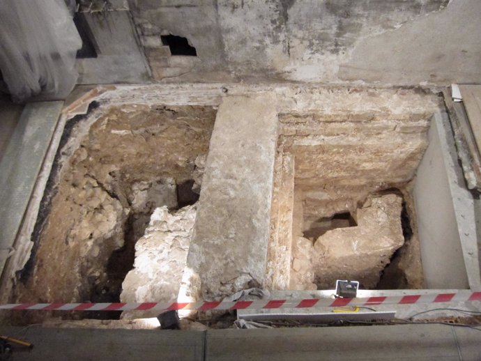 El baptisterio del siglo VI dC hallado en la Basílica de Sant Just