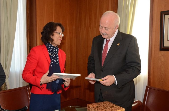 Melchior, en el encuentro con la embajadora